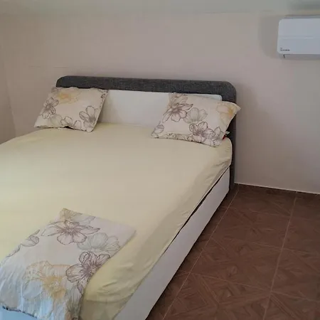 Vesna Apartment *