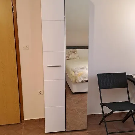 Apartment Vesna *